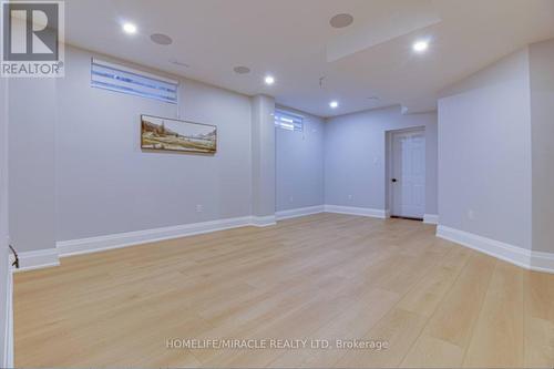 10 Stamford Square S, Toronto, ON - Indoor