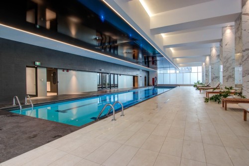 Pool - 2903-2320 Rue Tupper, Montréal (Ville-Marie), QC - Indoor Photo Showing Other Room With In Ground Pool