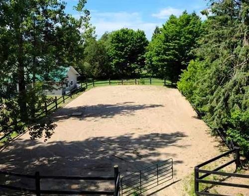 Nearby - Route 321 N., Saint-André-Avellin, QC 