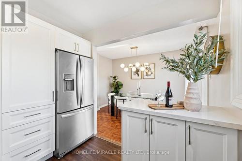 1312 Cherrydown Drive, Oshawa, ON - Indoor Photo Showing Kitchen