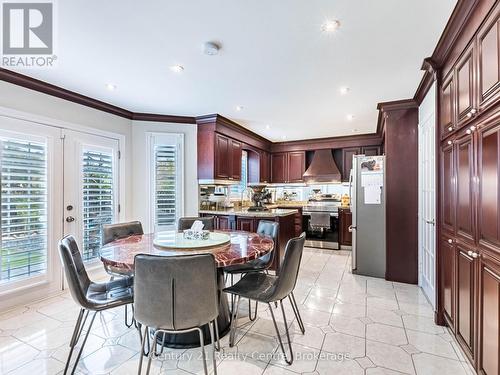 3349 Loyalist Drive, Mississauga, ON - Indoor Photo Showing Dining Room