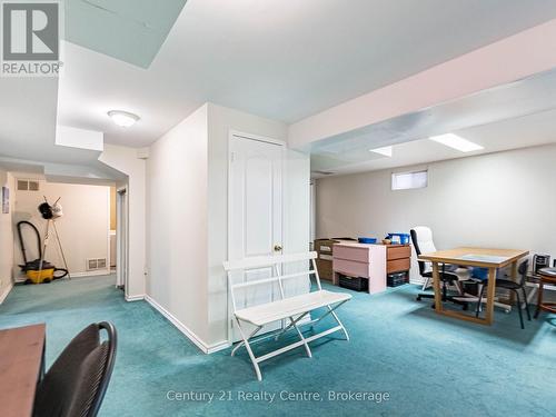 3349 Loyalist Drive, Mississauga, ON - Indoor