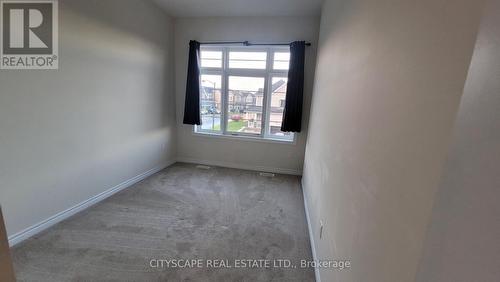 29 Sundin Drive, Haldimand, ON - Indoor Photo Showing Other Room