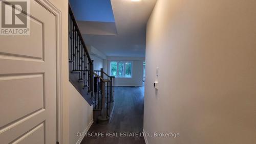 29 Sundin Drive, Haldimand, ON - Indoor Photo Showing Other Room