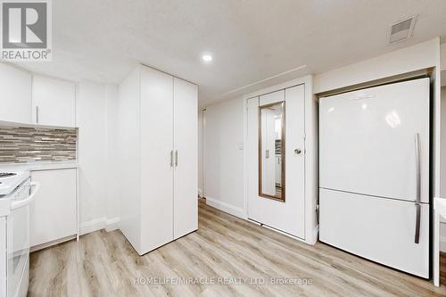 Basemnt - 590 Jones Avenue, Toronto, ON - Indoor Photo Showing Kitchen
