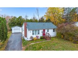 208 McNeill AVE  Fredericton, NB E3A 1J6