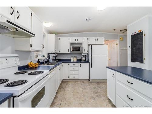 16 Todd St, Fredericton, NB 