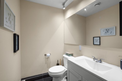 Salle de bains - 4288 Rue Notre-Dame O., Montréal (Le Sud-Ouest), QC - Indoor Photo Showing Bathroom