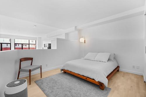 Chambre à coucher - 403-1655 Rue St-Patrick, Montréal (Le Sud-Ouest), QC - Indoor Photo Showing Bedroom