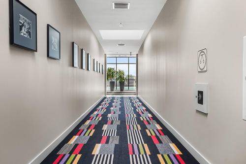 Autre - 403-1655 Rue St-Patrick, Montréal (Le Sud-Ouest), QC - Indoor Photo Showing Other Room