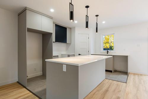 Cuisine - Rue De Modène, Québec (La Haute-Saint-Charles), QC 