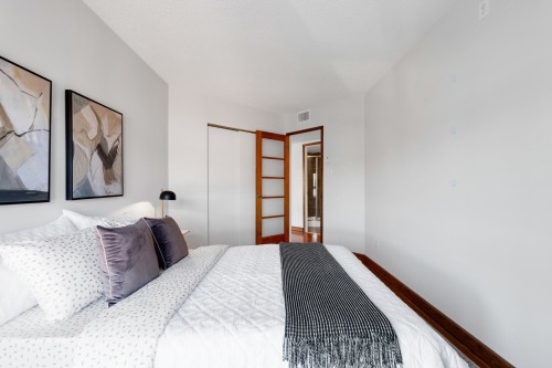 Chambre à coucher - B-504-2635 Rue Rufus-Rockhead, Montréal (Le Sud-Ouest), QC - Indoor Photo Showing Bedroom