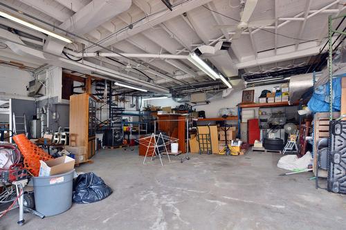 Interior - D-37 Rue Ste-Anne, Sainte-Anne-De-Bellevue, QC - Indoor Photo Showing Garage