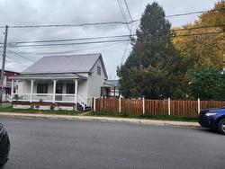 750 3e Rue  Saint-Jean-Sur-Richelieu, QC J2X 3L4