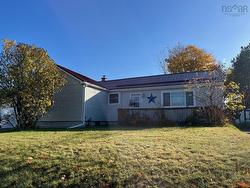 57 James Street  Truro, NS B2N 2Z9