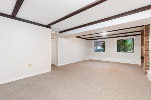 3801 Morris Pl, Nanaimo, BC 