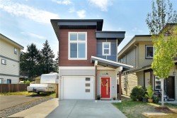 1031 Foxwood Pl  Langford, BC V9C 0H5