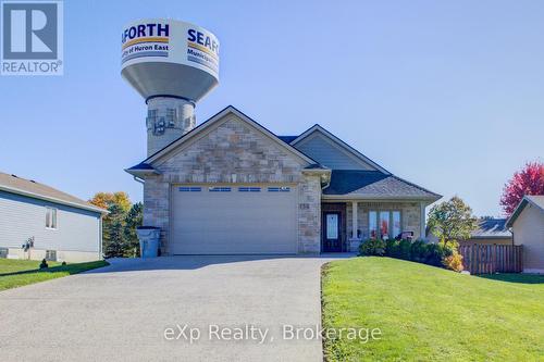 156 SPARLING STREET  Huron East (Seaforth), ON N0K 1W0