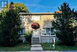 2 - 225 COBOURG STREET  Ottawa, ON K1N 8J2