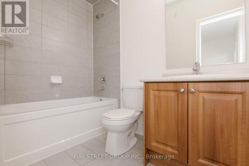 3127 Streamwood Pass, Oakville, ON - Indoor Photo Showing Bathroom