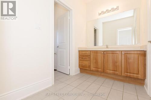 3127 Streamwood Pass, Oakville, ON - Indoor Photo Showing Other Room