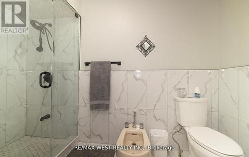 52 Amantine Crescent, Brampton, ON - Indoor Photo Showing Bathroom