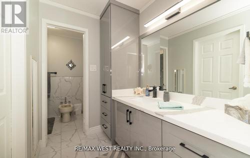 52 Amantine Crescent, Brampton, ON - Indoor Photo Showing Bathroom