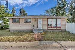 1755 9th AVENUE E  Regina, SK S4N 4L7