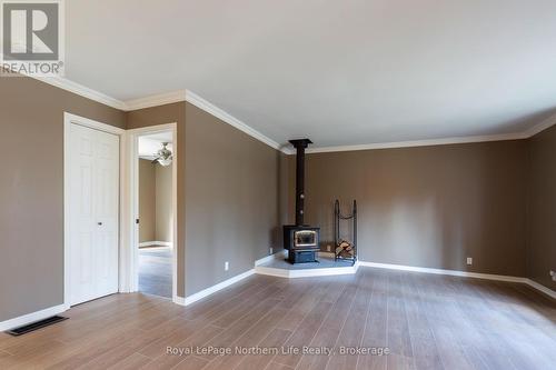 566 Deer Lake Road, Parry Sound Remote Area (Lount), ON - Indoor Photo Showing Other Room