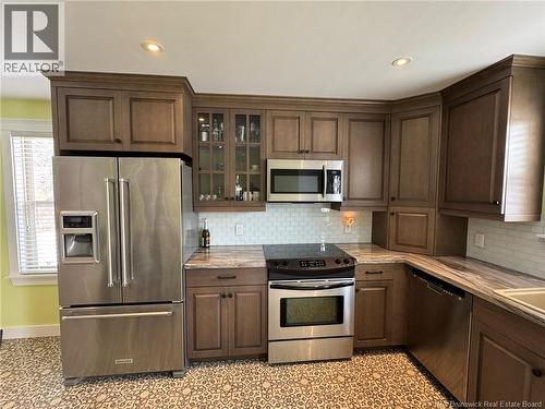 204 Ledge Road, Dufferin, NB - Indoor Photo Showing Kitchen