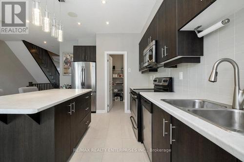 9 - 215 Dundas Street E, Hamilton, ON - Indoor Photo Showing Kitchen With Double Sink With Upgraded Kitchen