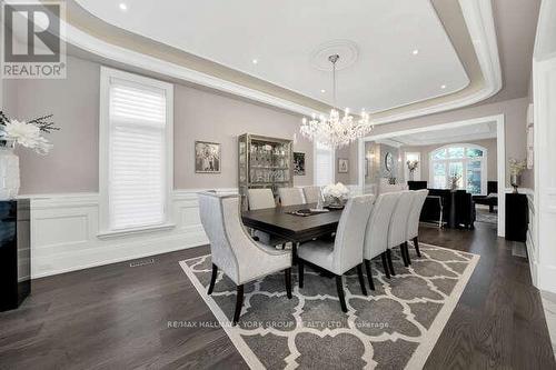 82 Elizabeth Grove, King, ON - Indoor Photo Showing Dining Room