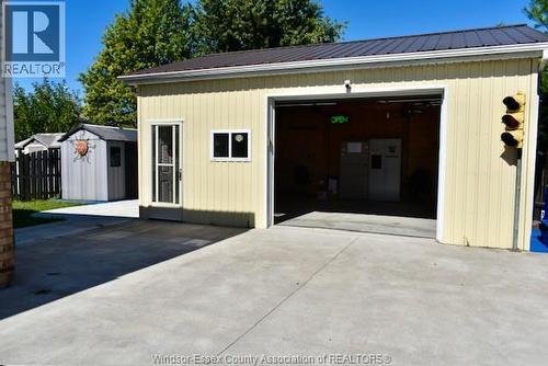 14 Azar Avenue, Tilbury, ON - Outdoor With Exterior