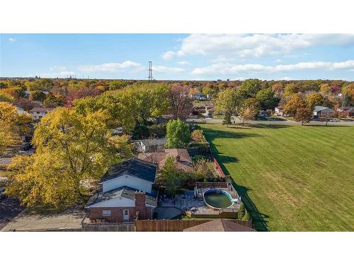 129 Hanna Crescent, Sarnia, ON 