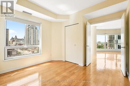 804 - 200 Rideau Street, Ottawa, ON - Indoor Photo Showing Other Room
