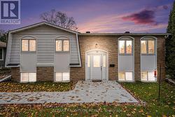 12 MORGAN AVENUE  Perth, ON K7H 3G4