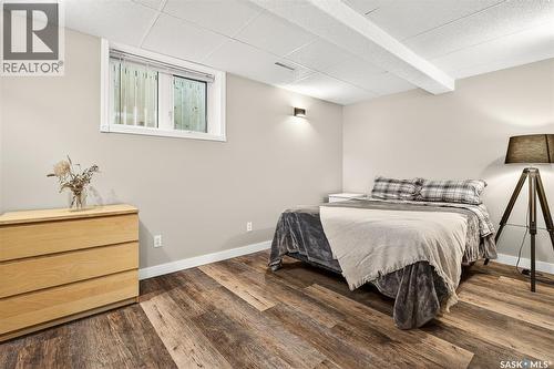 1116 Hochelaga Street W, Moose Jaw, SK - Indoor Photo Showing Bedroom