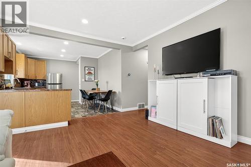 1116 Hochelaga Street W, Moose Jaw, SK - Indoor