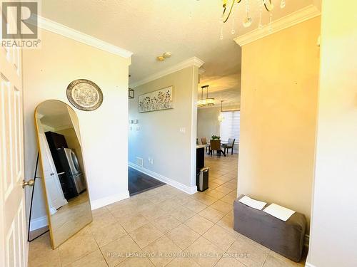 (Upper) - 996 Booth Avenue, Innisfil, ON - Indoor Photo Showing Other Room