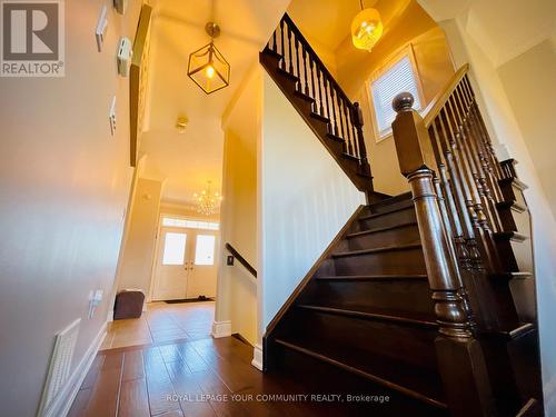 (Upper) - 996 Booth Avenue, Innisfil, ON - Indoor Photo Showing Other Room