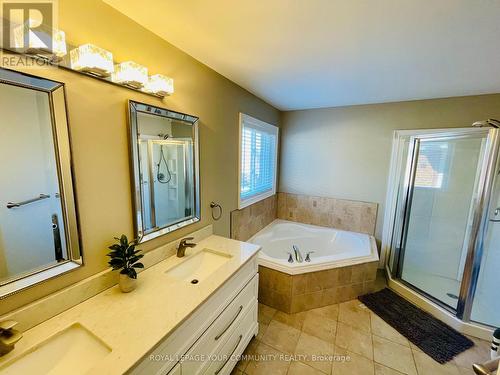 (Upper) - 996 Booth Avenue, Innisfil, ON - Indoor Photo Showing Bathroom