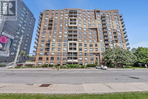 904 - 215 Parkdale Avenue, Ottawa, ON - Outdoor With Facade