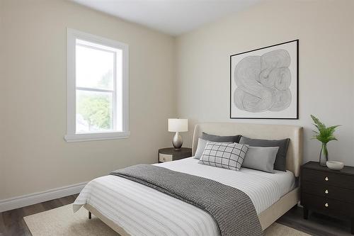 644 Mountain Avenue, Winnipeg, MB - Indoor Photo Showing Bedroom