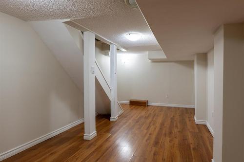644 Mountain Avenue, Winnipeg, MB - Indoor Photo Showing Other Room