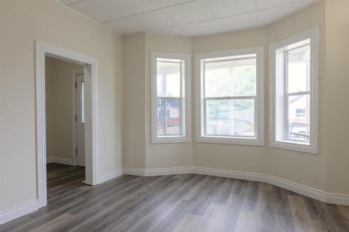 644 Mountain Avenue, Winnipeg, MB - Indoor Photo Showing Other Room