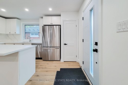 53 Winchester Boulevard, Hamilton, ON - Indoor