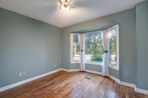 4 Ruth Court, Whitchurch-Stouffville, ON - Indoor Photo Showing Other Room