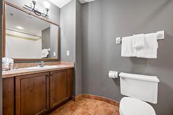 Ensuite bathroom - 