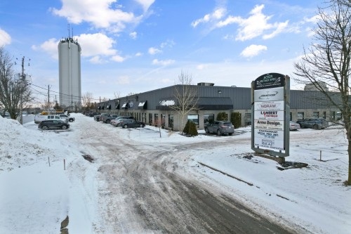 Façade - H-250 Boul. Ford, Châteauguay, QC - Outdoor