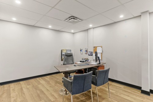 Bureau - H-250 Boul. Ford, Châteauguay, QC - Indoor Photo Showing Office